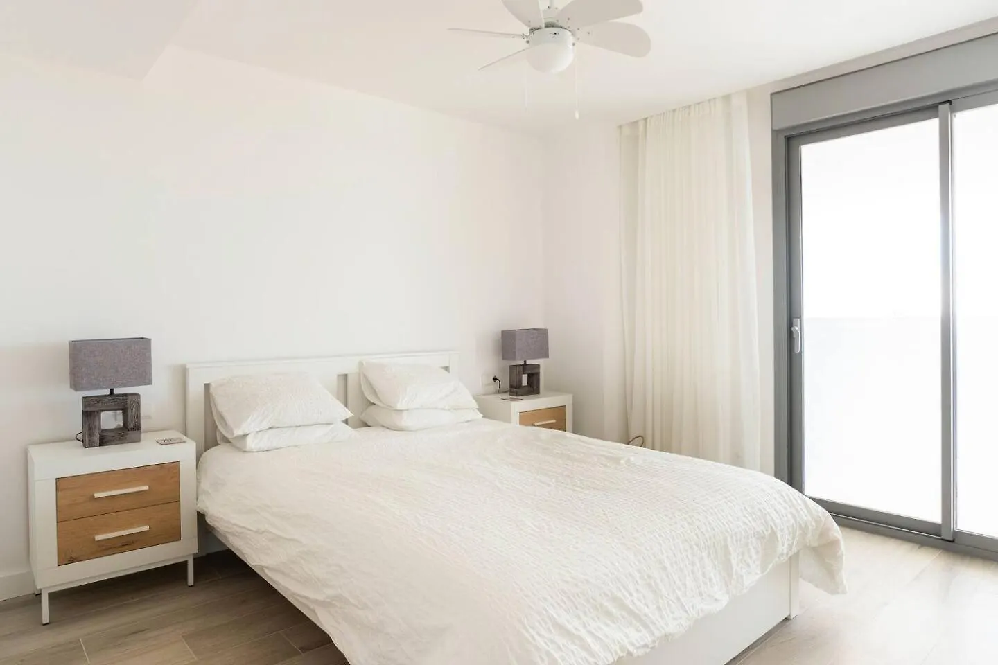 Mediterranean Apartment With Sea Views In 米哈斯 西班牙