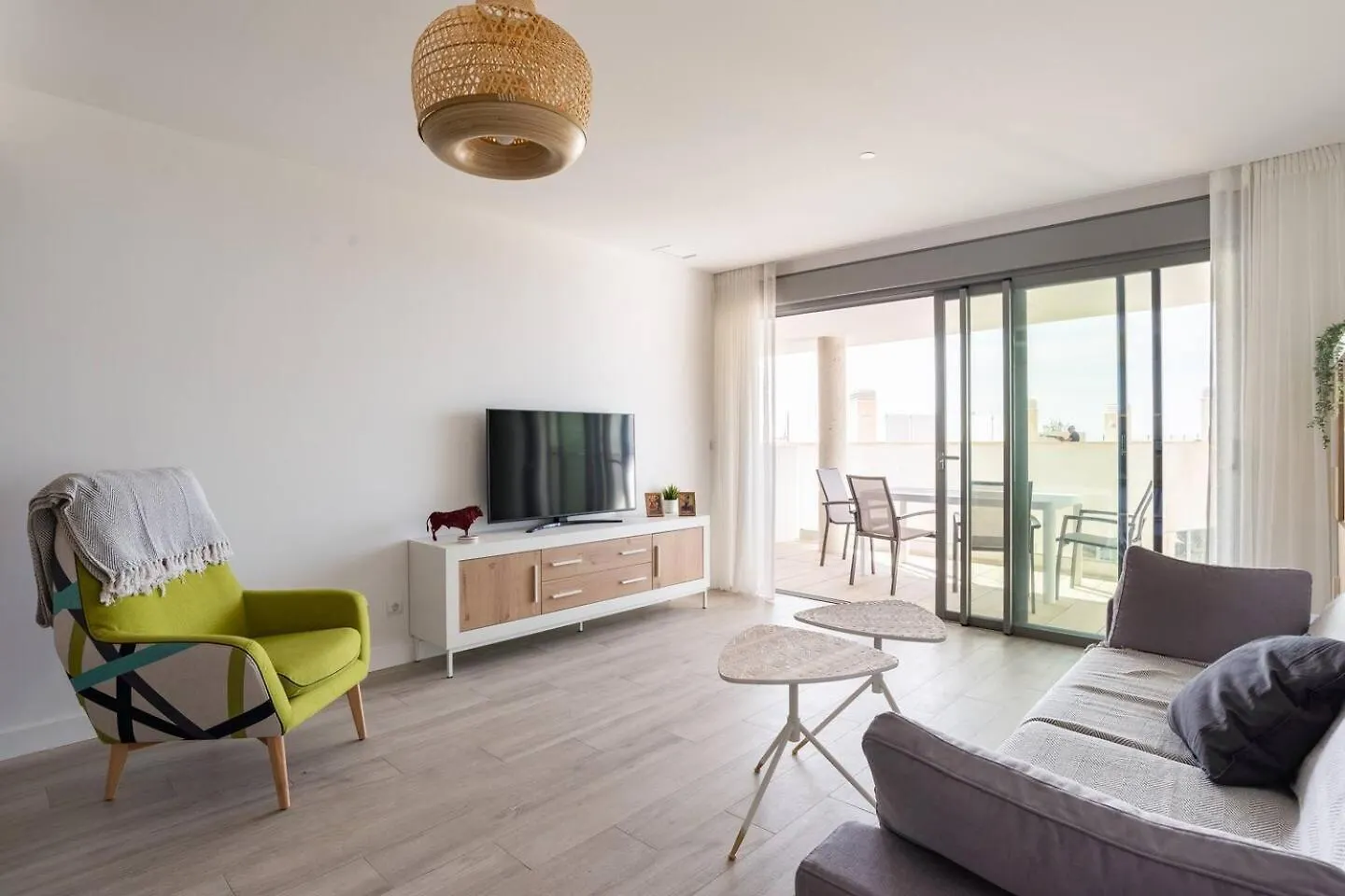 Semesterbostad Mediterranean Apartment With Sea Views In Mijas