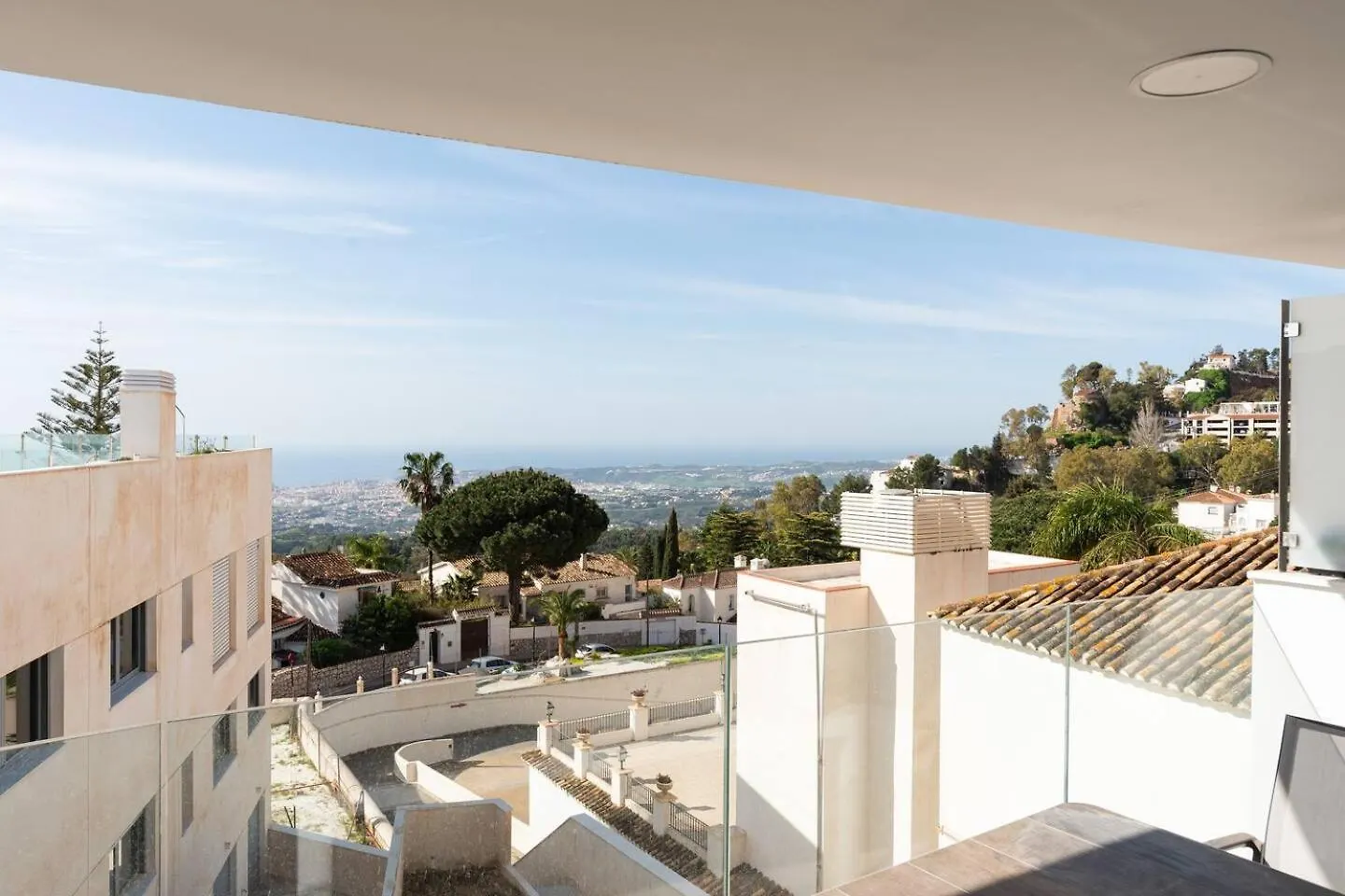 Mediterranean Apartment With Sea Views In Mijas